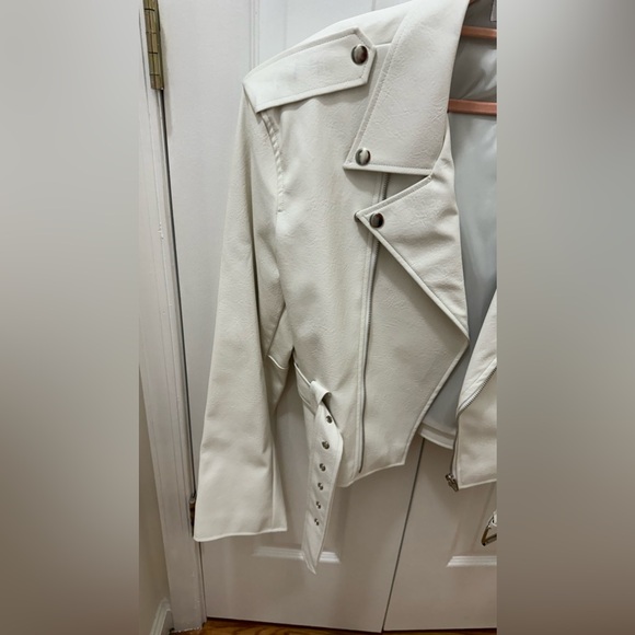 STORETS Emma Pleather Rider Jacket WHITE S/M - Picture 3 of 7